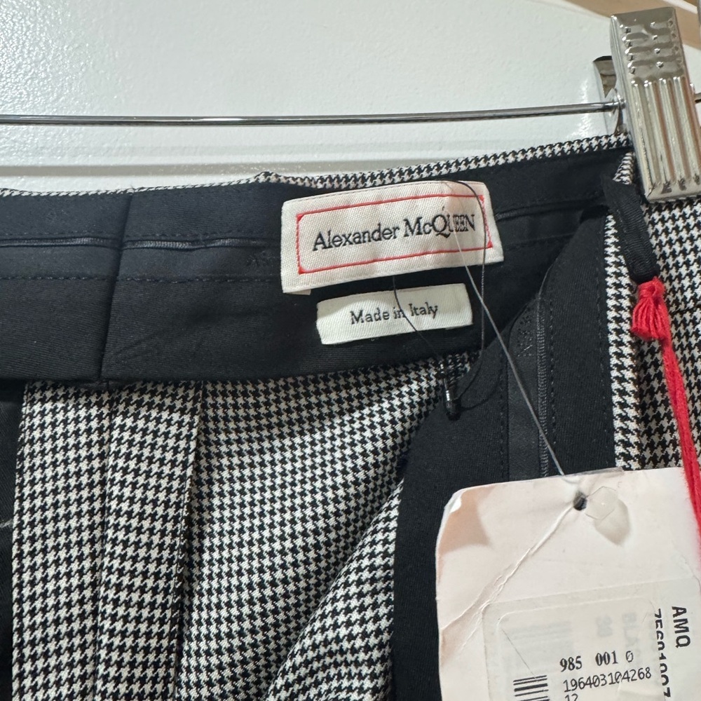 Alexander McQueen Houndstooth wool straight pants Size IT 38 - US 2 - Picture 13 of 14